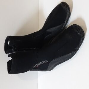 - Mares  Dive Adult  Classic 3mm Neoprene Boots Women 6 Rubber Sole